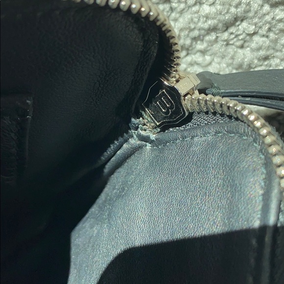 Authentic balenciaga calf skin pouch - Picture 3 of 7